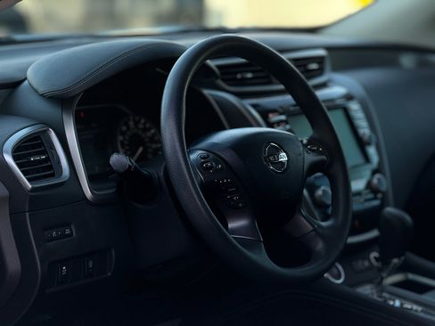 Used 2020 Nissan Murano S w/ Technology Package image 9