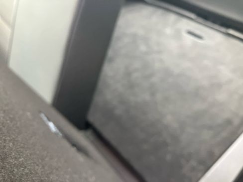 Used 2025 Chevrolet Trax LT image 33