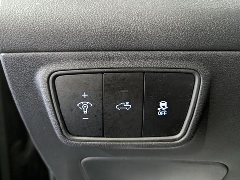 Used 2024 Hyundai Santa Cruz Night AWD/4WD image 18