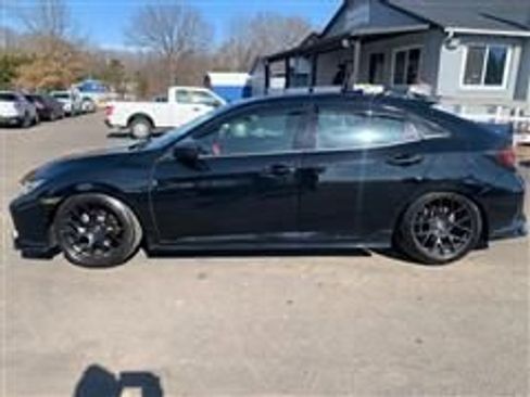 Used 2019 Honda Civic Sport image 9