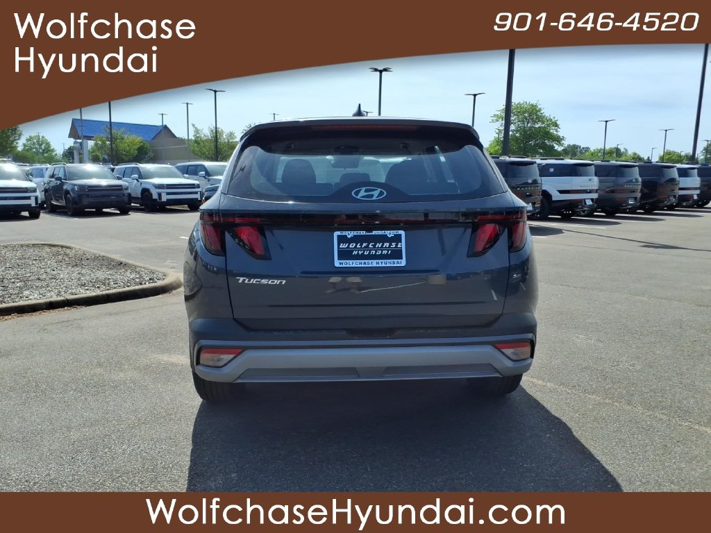 Certified 2026 Hyundai Tucson SE FWD image 4