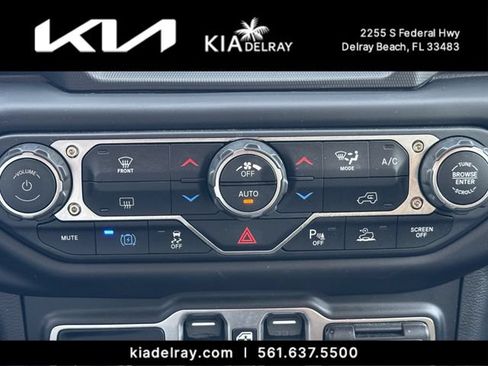 Used 2021 Jeep Wrangler Unlimited Sahara w/ Safety Group AWD/4WD image 23