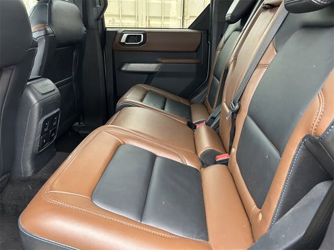 Used 2023 Ford Bronco Outer Banks image 18
