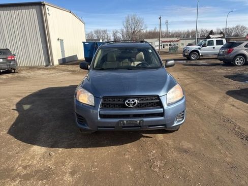 Used 2011 Toyota RAV4 4WD w/ Upgrade Value Pkg image 2
