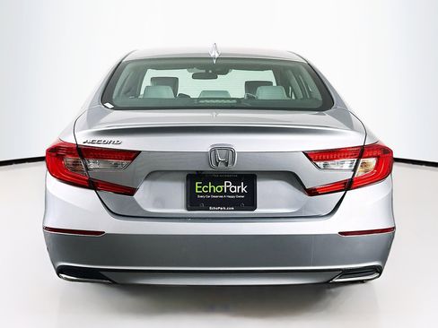 Used 2019 Honda Accord LX image 7