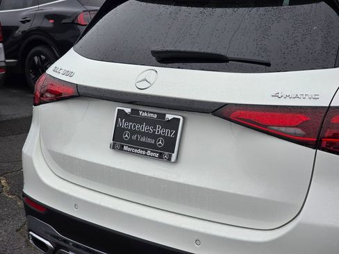 New 2026 Mercedes-Benz GLC 300 4MATIC image 13