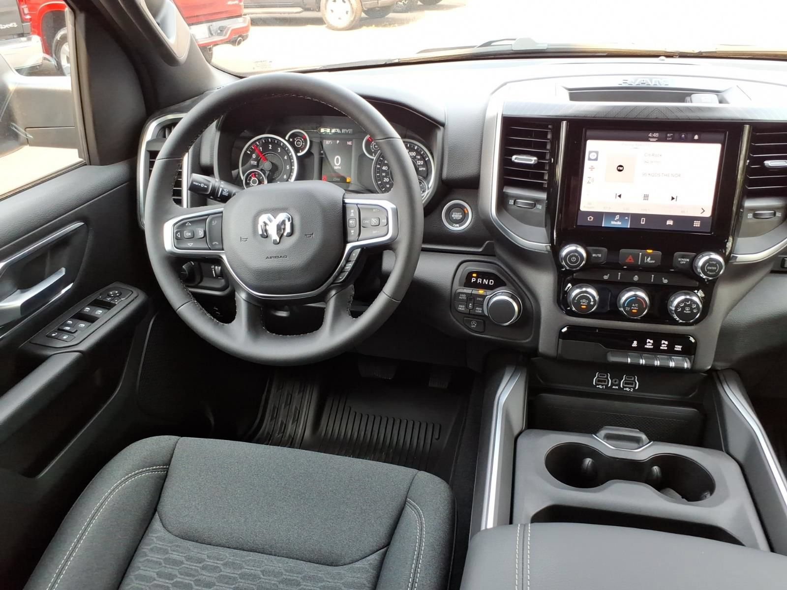 New 2026 RAM 1500 Big Horn AWD/4WD image 19