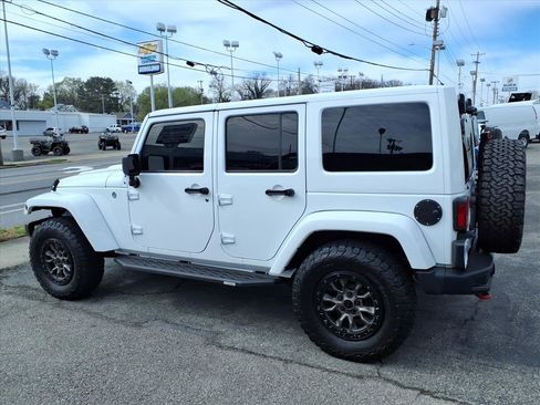 Used 2018 Jeep Wrangler Altitude image 7