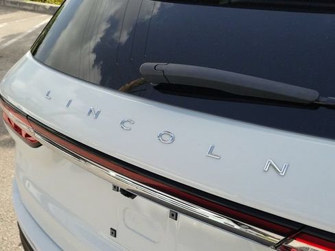 Certified 2022 Lincoln Corsair Reserve w/ Elements Package FWD image 7