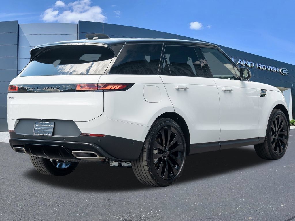 New 2026 Land Rover Range Rover Sport SE AWD/4WD image 4