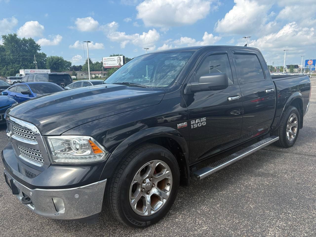 Used 2017 RAM 1500 Laramie RWD image 7
