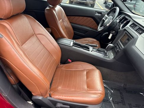 Used 2014 Ford Mustang Premium w/ Electronics Package image 8
