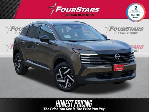 New 2026 Nissan Kicks SV image 1