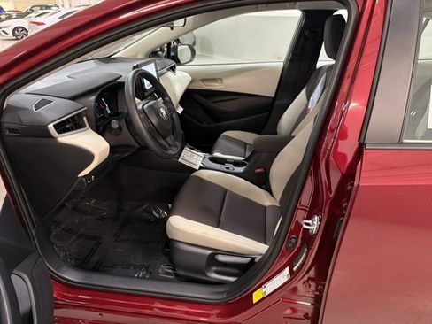 Used 2026 Toyota Corolla LE image 15