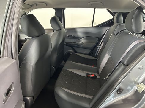 Used 2020 Nissan Kicks S FWD image 21