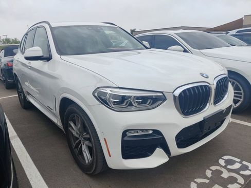 Used 2018 BMW X3 xDrive30i image 3