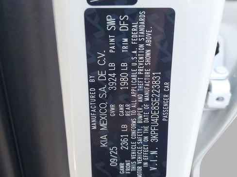 New 2025 Kia K4 EX image 35