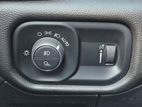 Used 2022 RAM 1500 Big Horn image 22