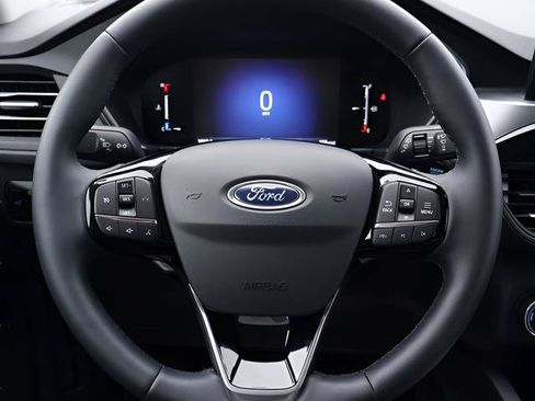 Used 2025 Ford Escape Active w/ Cold Weather Package AWD/4WD image 17