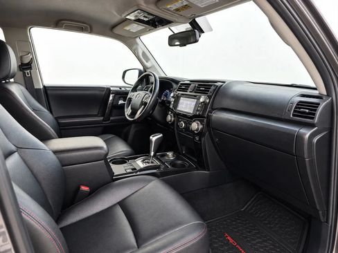 Used 2016 Toyota 4Runner TRD Pro AWD/4WD image 17
