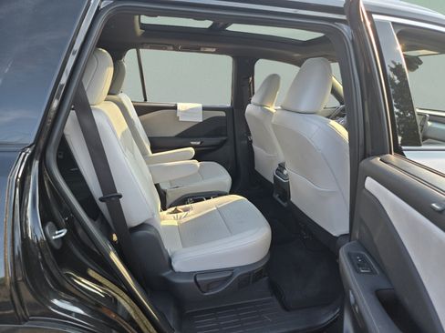 Certified 2025 Lexus TX 350 AWD w/ Technology Package image 24
