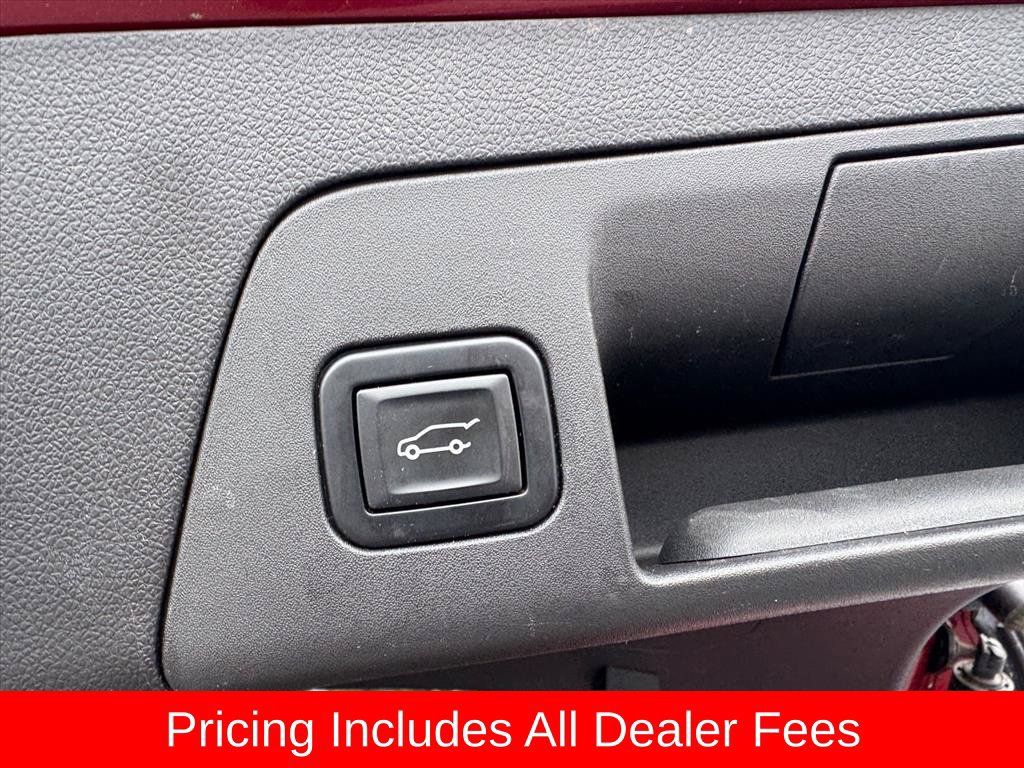 Used 2021 Buick Envision Essence w/ Technology Package I AWD/4WD image 10