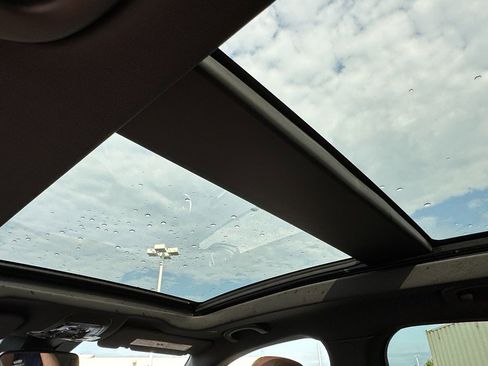 Used 2024 Alfa Romeo Stelvio Ti image 24