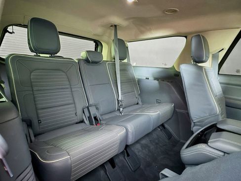 Used 2021 Lincoln Navigator L Black Label w/ Special Edition Package image 32