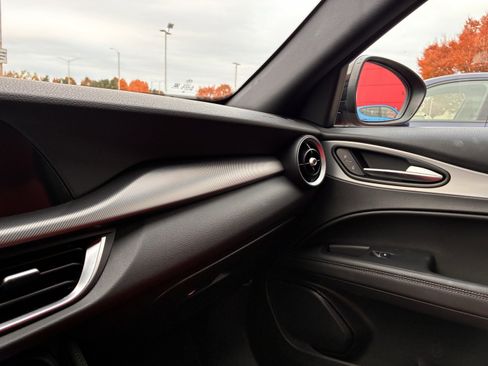 New 2025 Alfa Romeo Stelvio Sprint w/ Veloce Package image 23