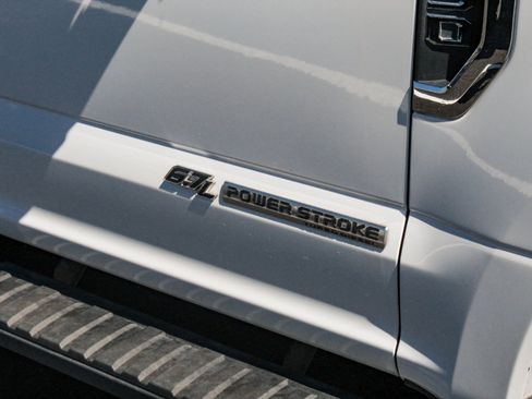 Used 2020 Ford F250 XL w/ Power Equipment Group RWD image 5