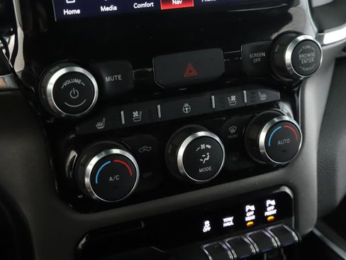 Used 2022 RAM 1500 Laramie image 14
