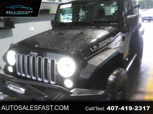 Used 2009 Jeep Wrangler X AWD/4WD image 1