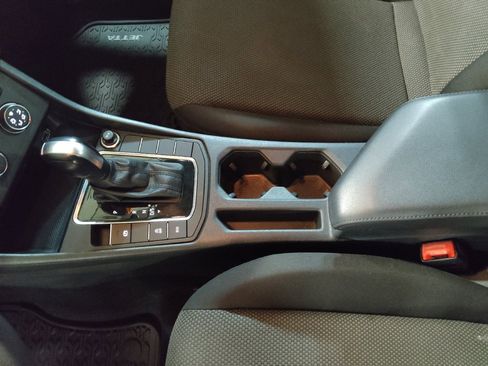 Used 2019 Volkswagen Jetta SE image 26