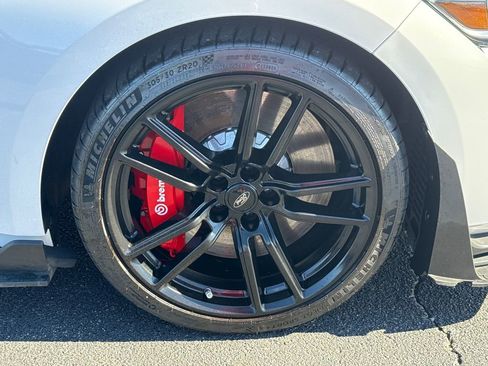 Certified 2021 Ford Mustang Shelby GT500 w/ Technology Package image 13