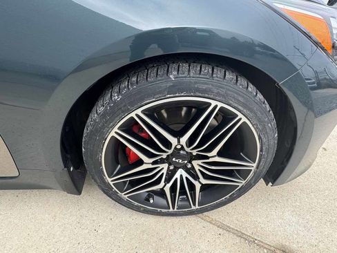 Used 2022 Kia Stinger GT2 image 42