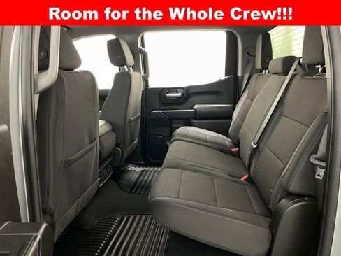 Certified 2025 Chevrolet Silverado 1500 Custom AWD/4WD image 9