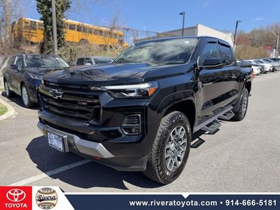 Used 2024 Chevrolet Colorado Z71 w/ Z71 Convenience Package 2