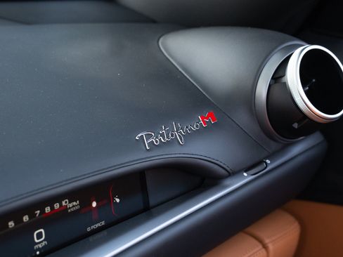Used 2023 Ferrari Portofino M RWD image 58