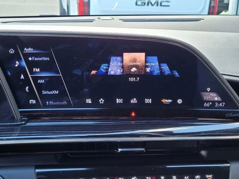 Used 2023 Cadillac Escalade ESV Sport image 20