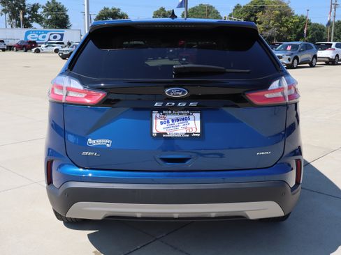 Used 2024 Ford Edge SEL w/ Convenience Package AWD/4WD image 6