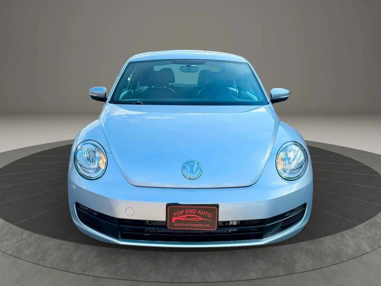 Used 2012 Volkswagen Beetle 2.5 FWD image 2