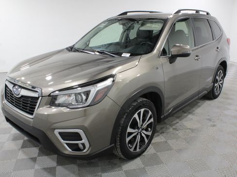 Used 2019 Subaru Forester Limited w/ Popular Package #3 AWD/4WD image 32