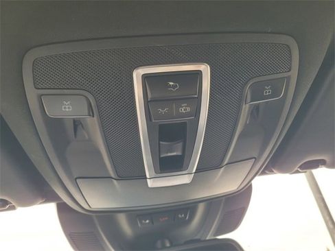 Used 2017 Mercedes-Benz GLE 43 AMG 4MATIC image 23