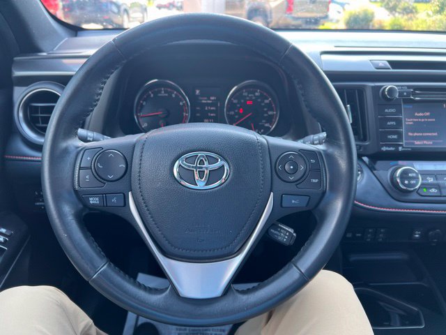 Used 2018 Toyota RAV4 SE w/ Power Extra Value Package AWD/4WD image 14