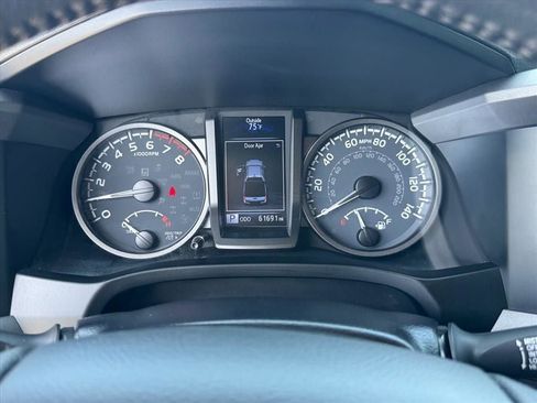 Used 2022 Toyota Tacoma TRD Pro AWD/4WD image 21