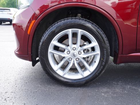 Used 2024 Dodge Durango GT AWD/4WD image 16