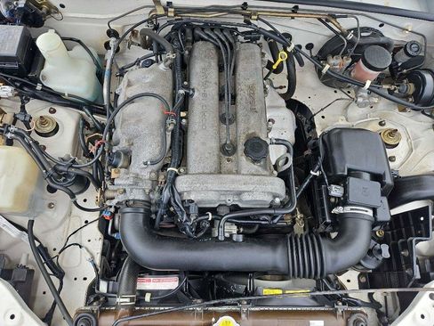 Used 1999 MAZDA MX-5 Miata image 38