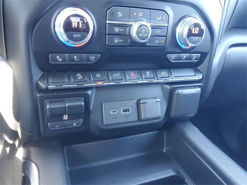 Used 2020 GMC Sierra 1500 AT4 image 26