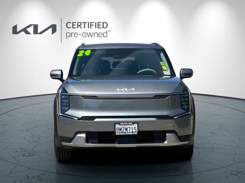 Certified 2024 Kia EV9 Wind AWD/4WD image 9