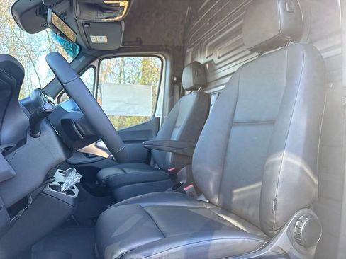 New 2025 Mercedes-Benz Sprinter 3500 image 21